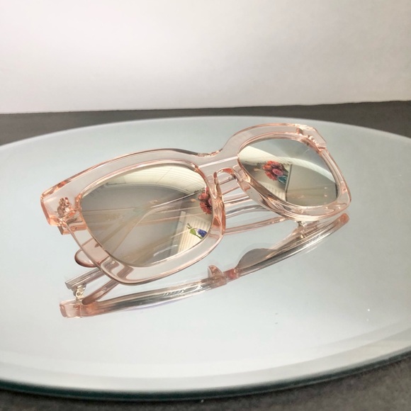 DIFF Eyewear Women Light Pink Crystal Gradient Sunglasses Bella Collection NWOT - Picture 7 of 8